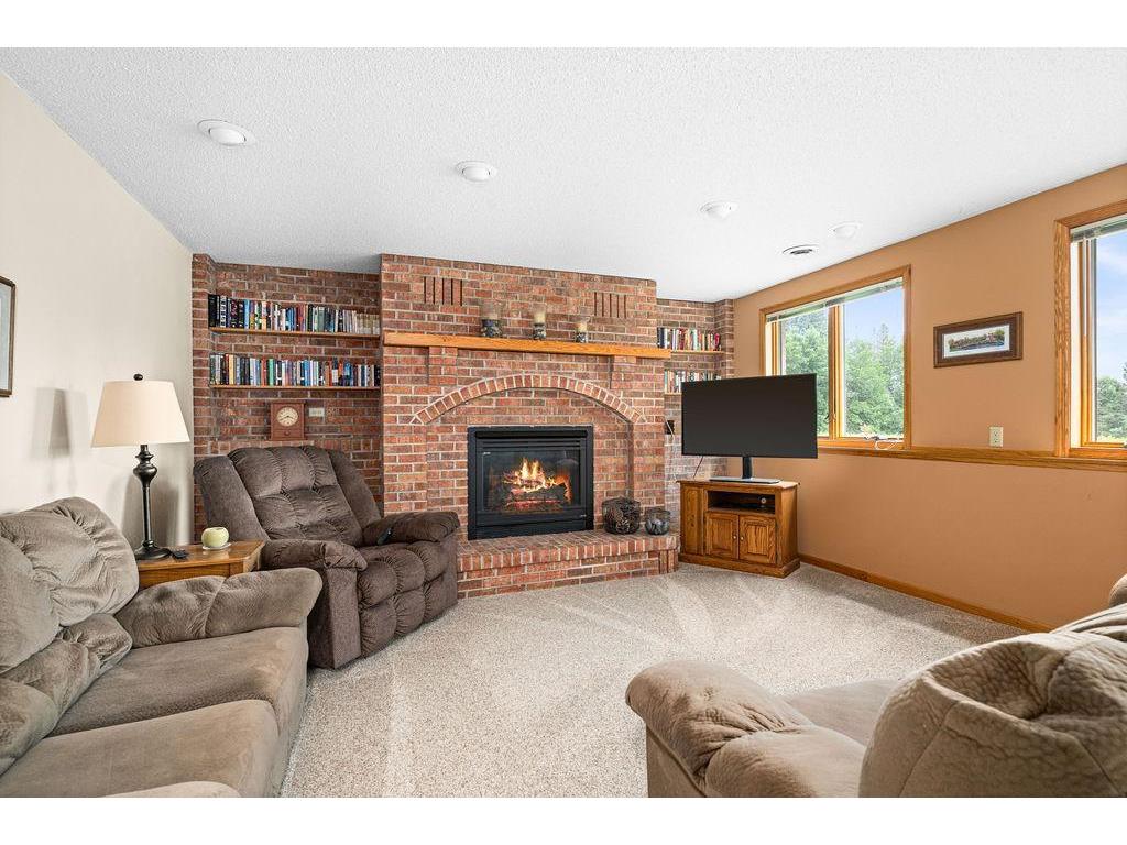 321 Carriage Hill Drive W Hinckley Twp MN 55037 7085964 image6