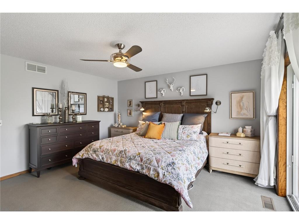 321 Deerfoot Trail Chanhassen MN 55317 - Riley 7038241 image27