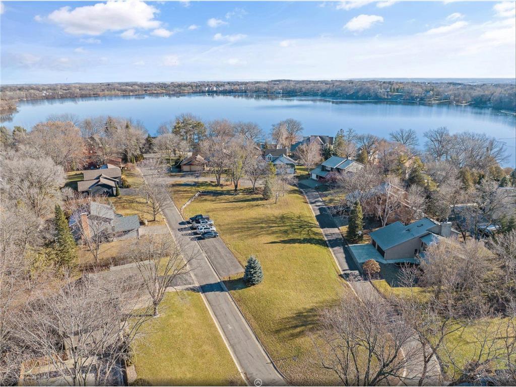 321 Deerfoot Trail Chanhassen MN 55317 - Riley 7038241 image59