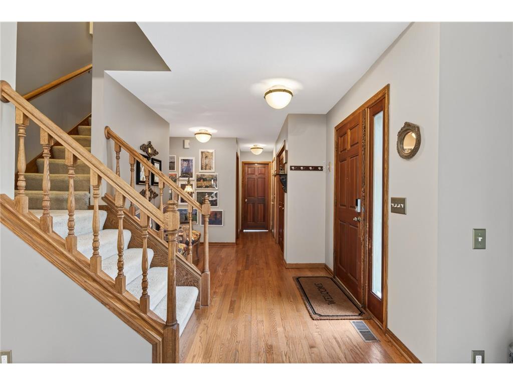 321 Deerfoot Trail Chanhassen MN 55317 - Riley 7038241 image7