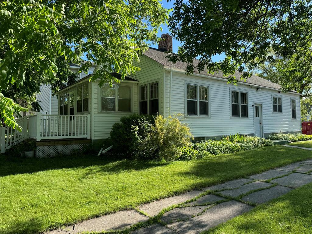 321 Duluth Avenue N Thief River Falls MN 56701 6559921 image1