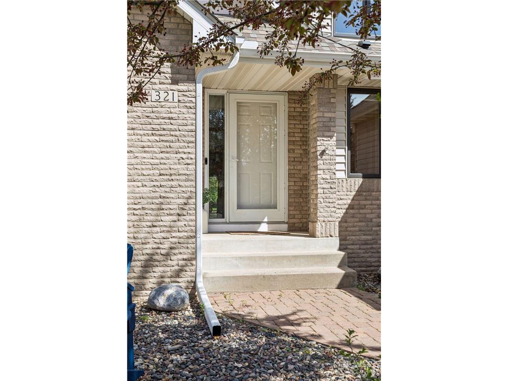 321 Dunbar Way Mahtomedi MN 55115 7065101 image2