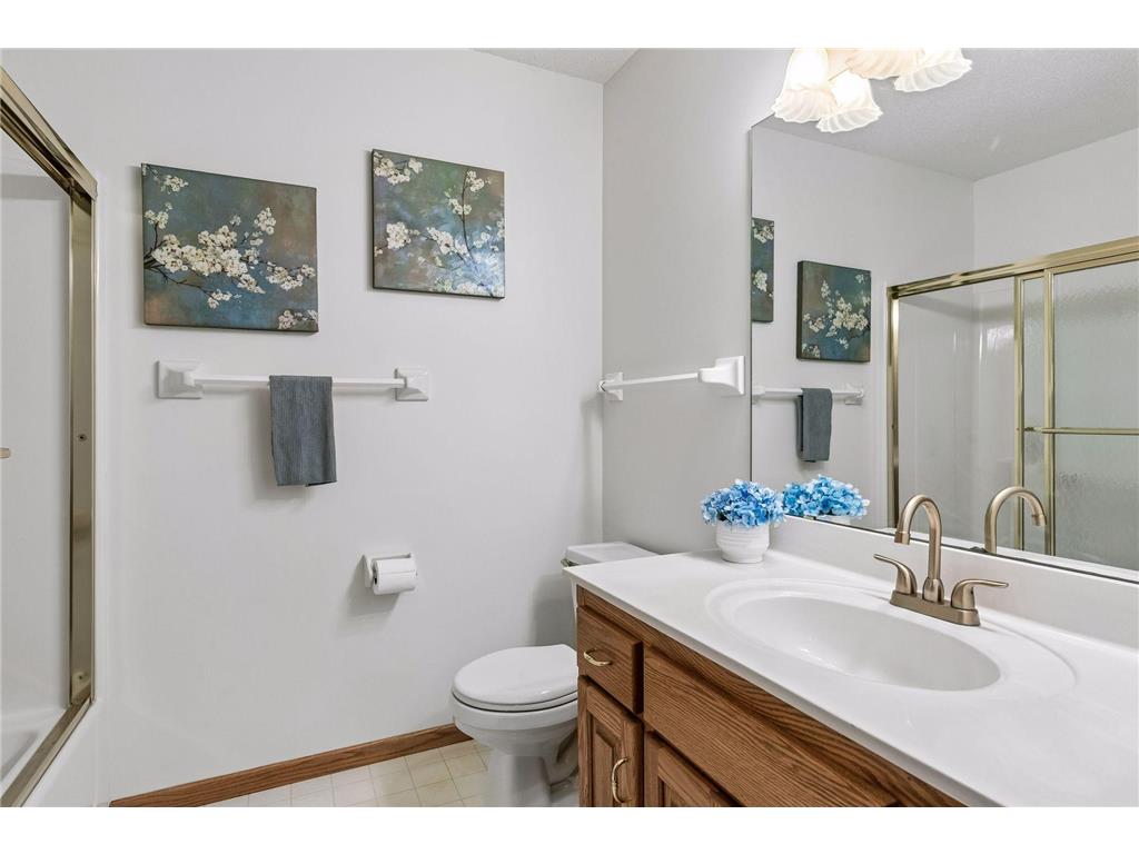 321 Dunbar Way Mahtomedi MN 55115 7065101 image38