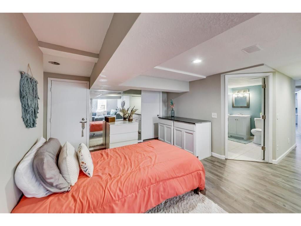 321 E Diamond Lake Road Minneapolis MN 55419 7058271 image31