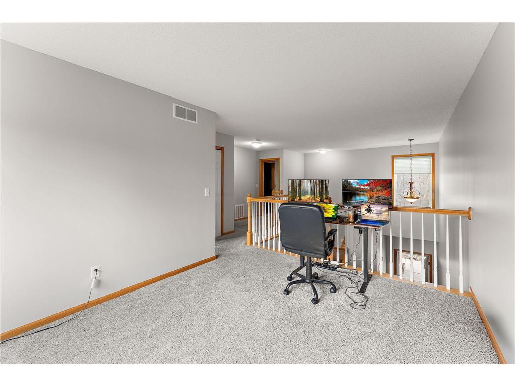 321 Heritage Trail Circle Pines MN 55014 7047871 image17