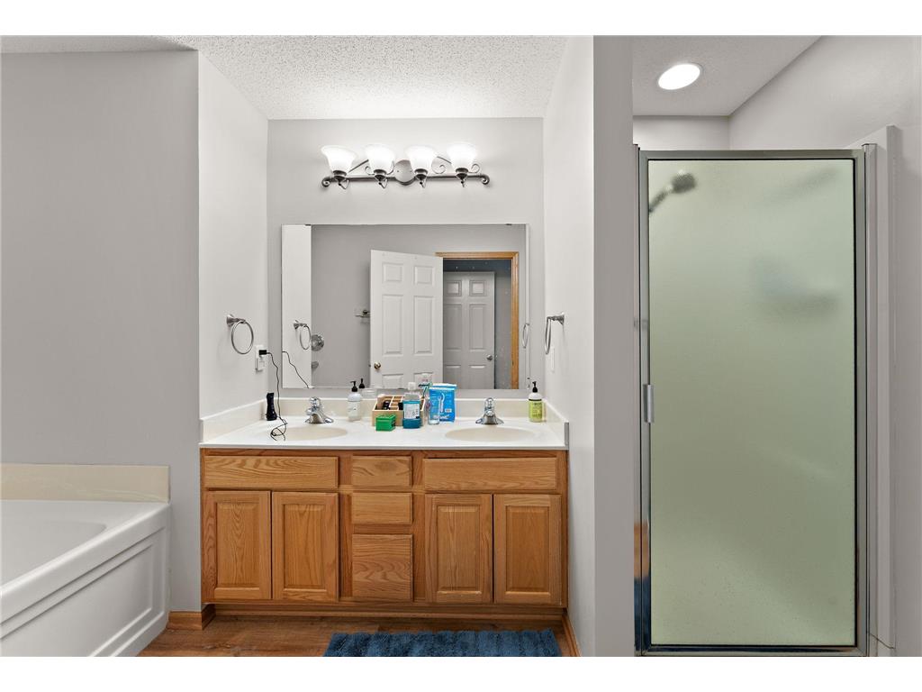 321 Heritage Trail Circle Pines MN 55014 7047871 image22
