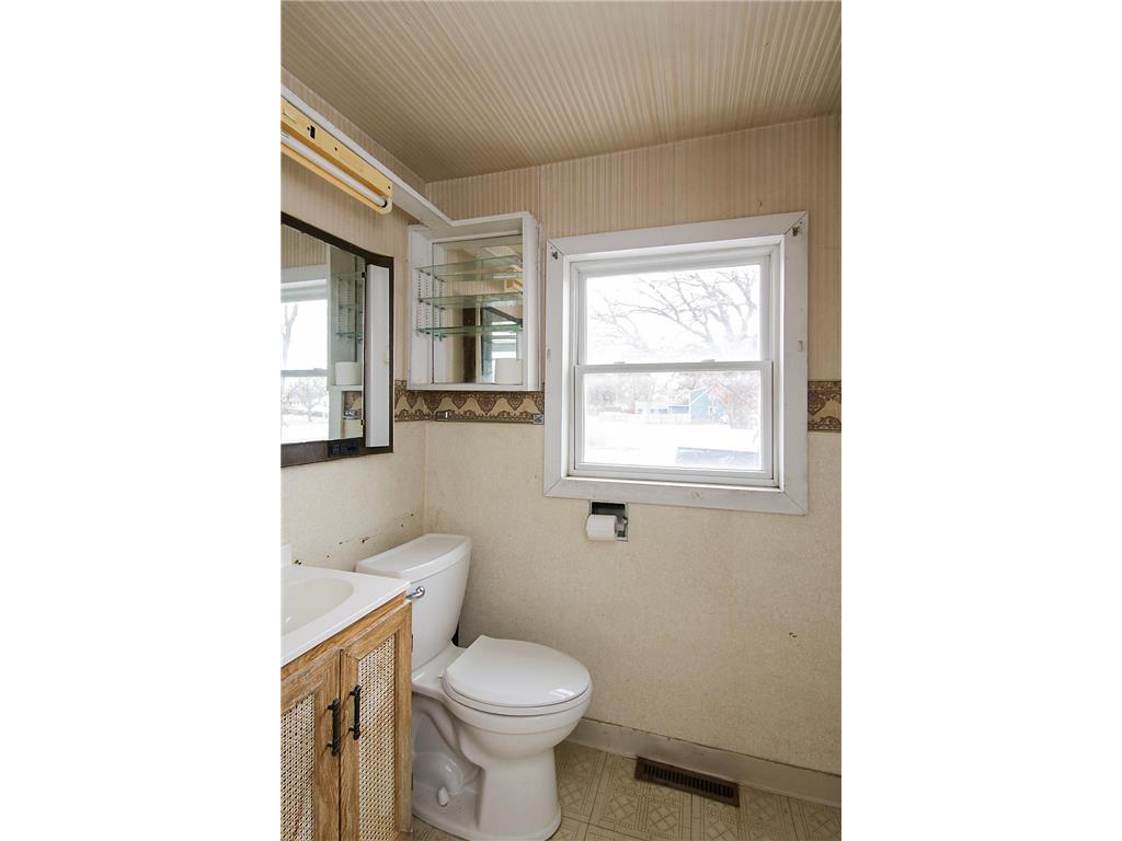 321 Highway 7 E Hutchinson MN 55350 6800484 image12