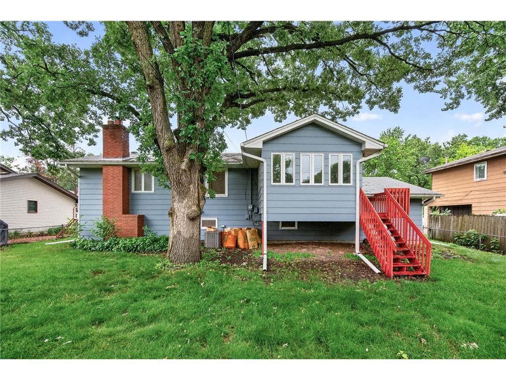 321 Hugo Street NE Fridley MN 55432 7095756 image28