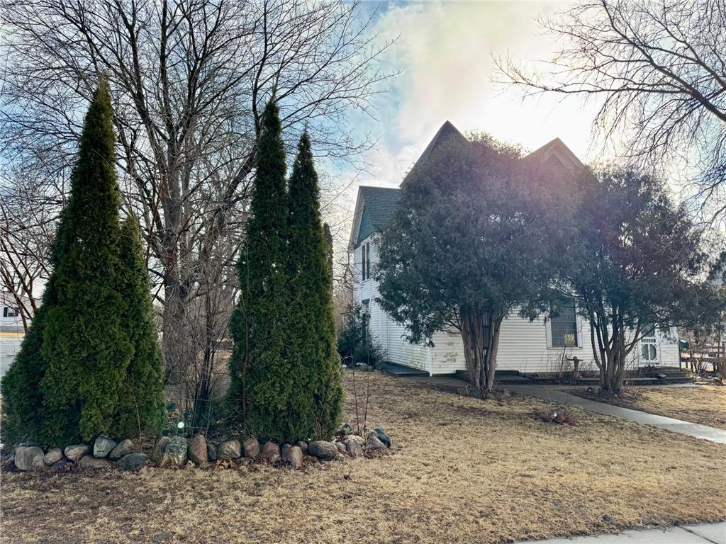 321 N Section Avenue Spring Valley MN 55975 6676360 image28