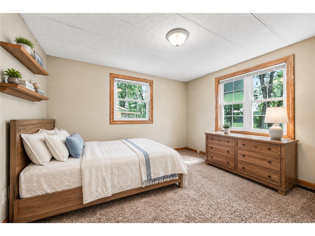 321 N State Avenue Le Center MN 56057 7081394 image11