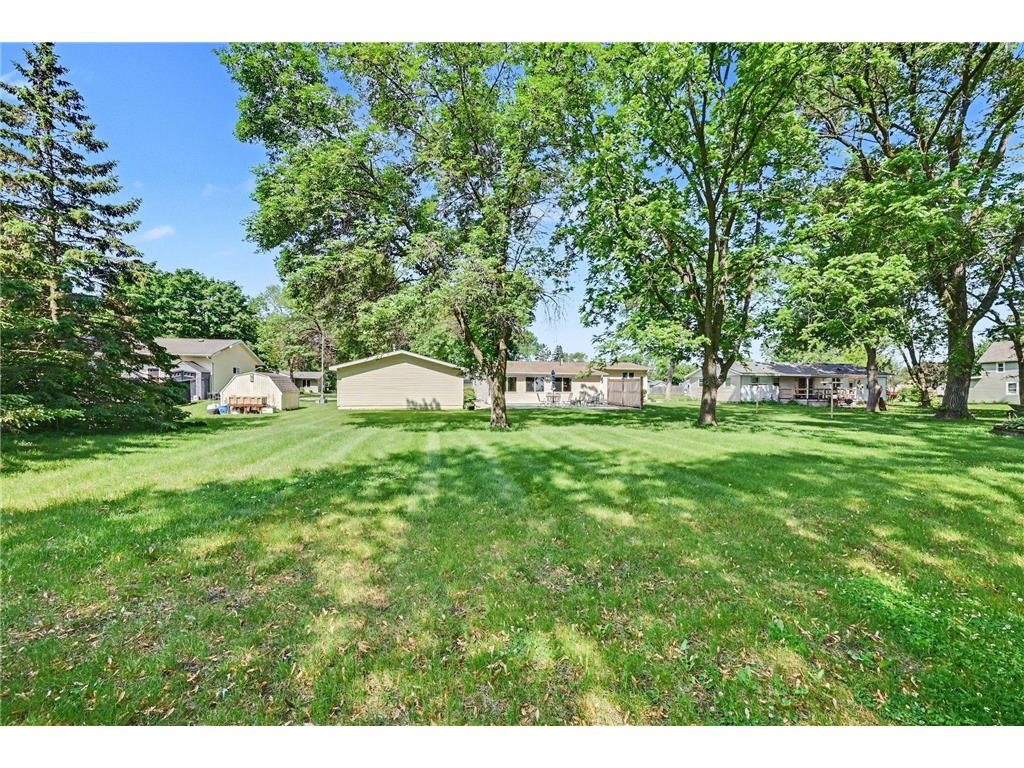 321 N State Avenue Le Center MN 56057 7081394 image15