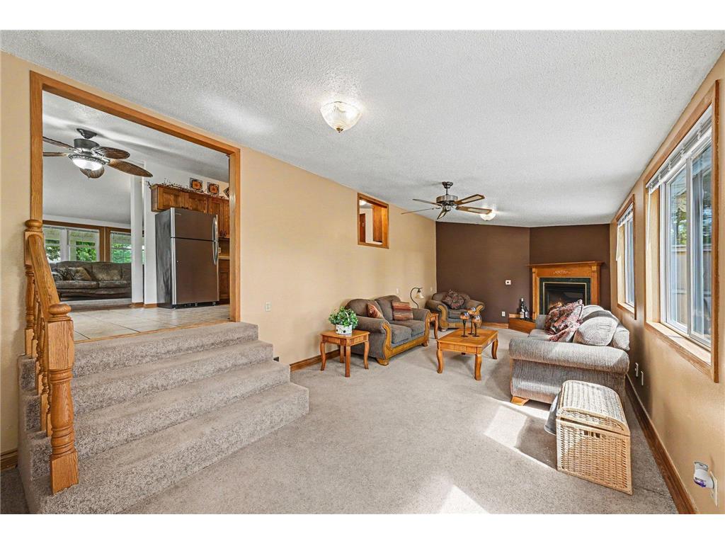 321 N State Avenue Le Center MN 56057 7081394 image17