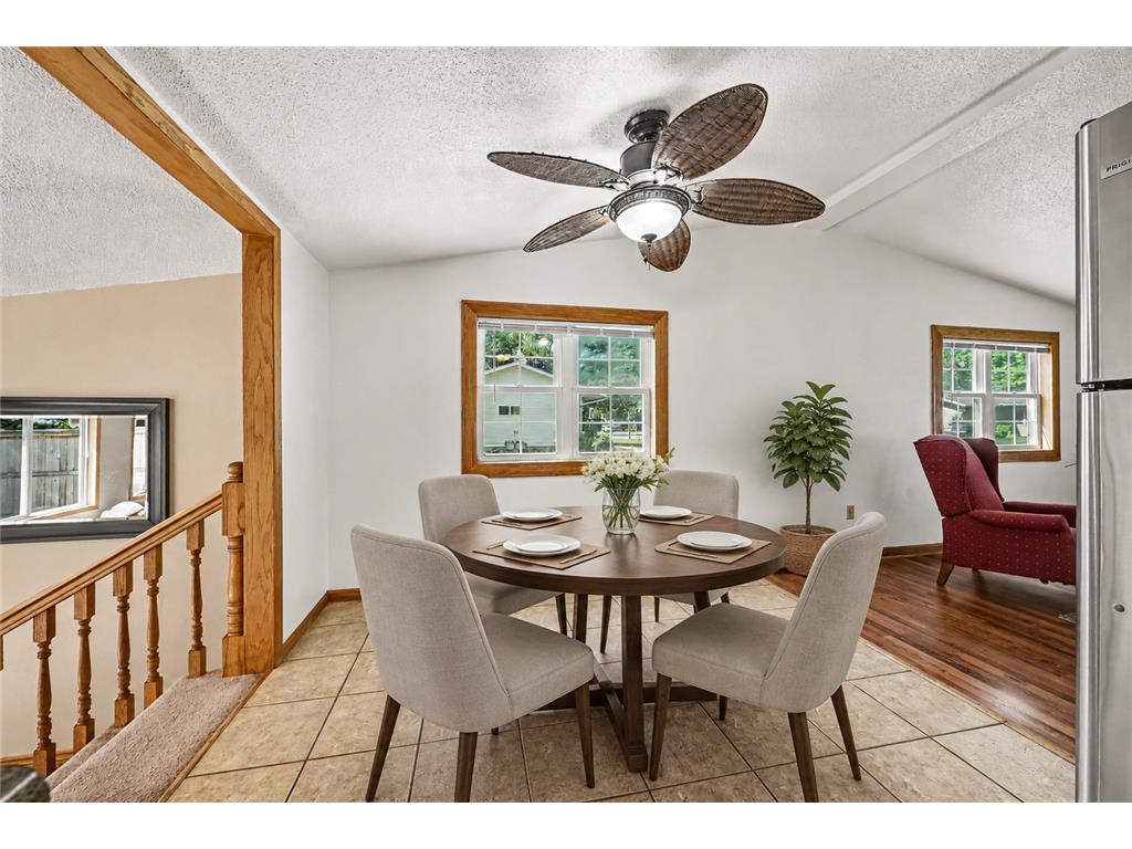 321 N State Avenue Le Center MN 56057 7081394 image9