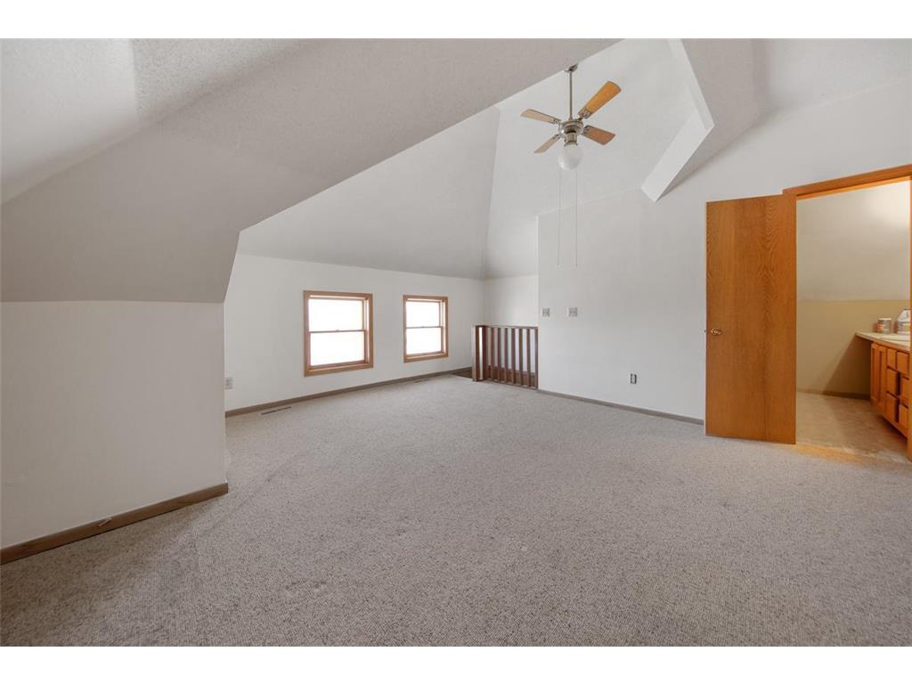 321 Plum Street, Lakefield, MN, 56150 MLS 6513777 Edina Realty