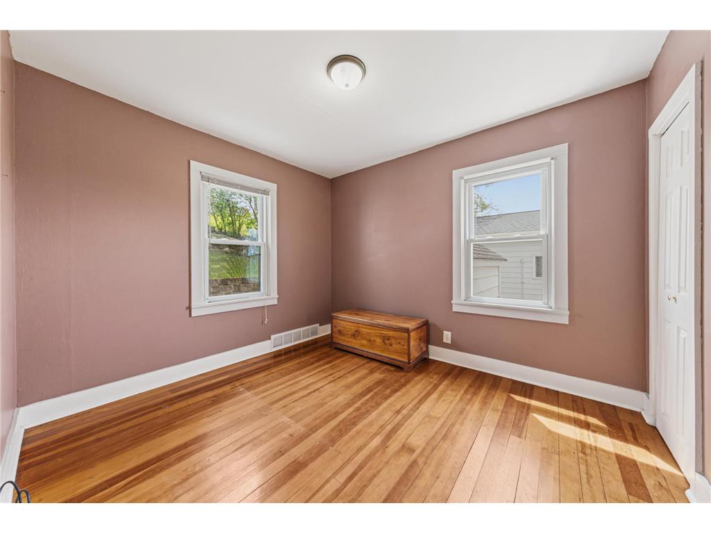 321 S 3rd Street Le Sueur MN 56058 7069548 image16