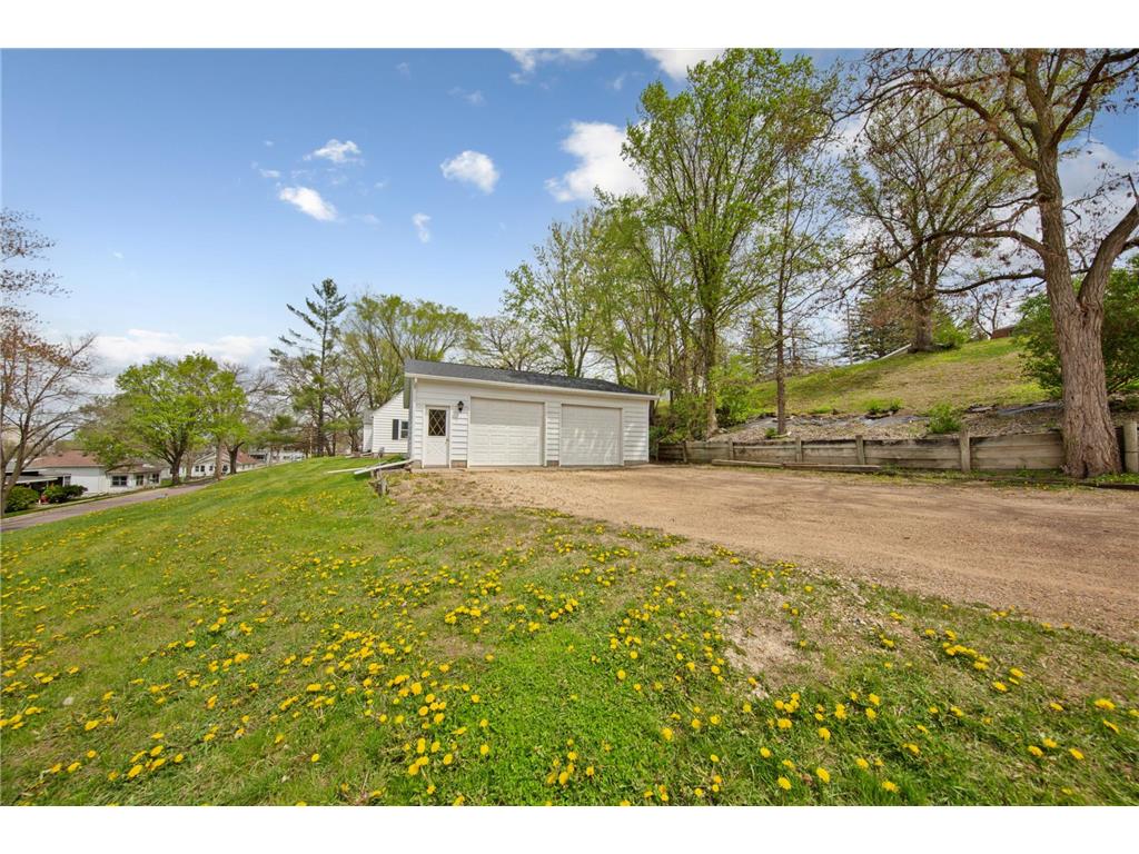 321 S 3rd Street Le Sueur MN 56058 7069548 image28
