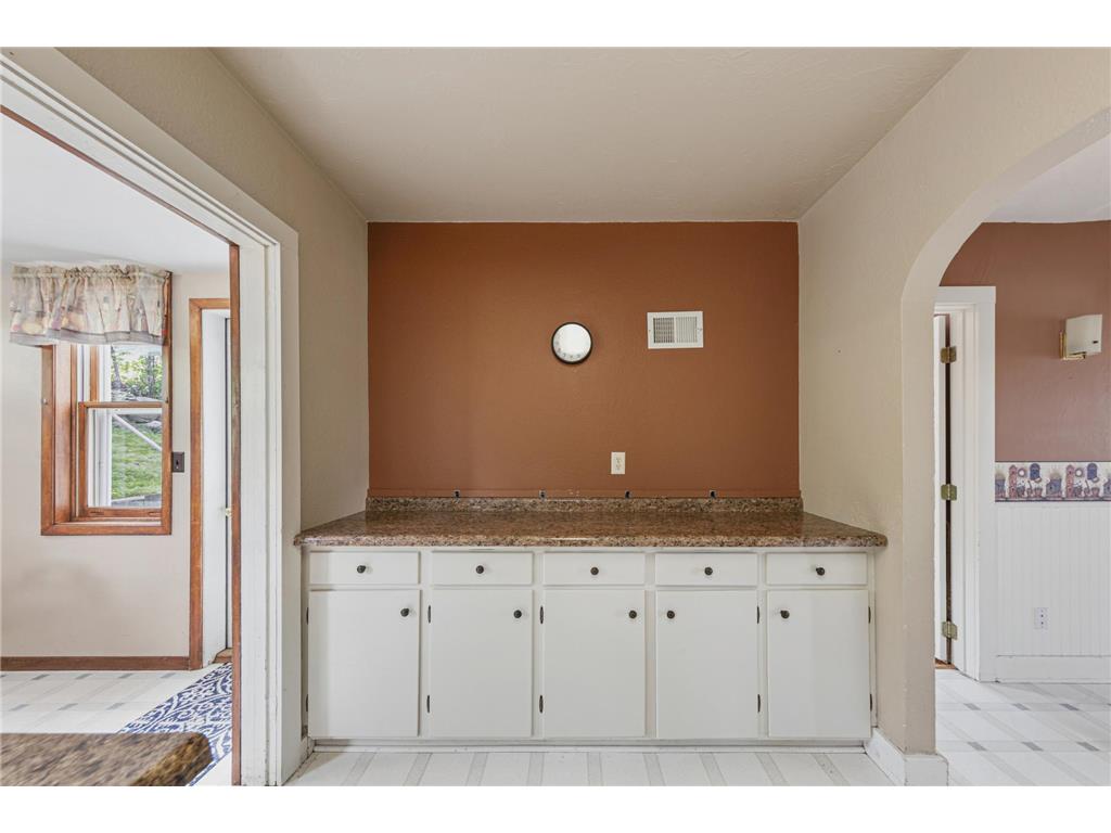 321 S 3rd Street Le Sueur MN 56058 7069548 image9