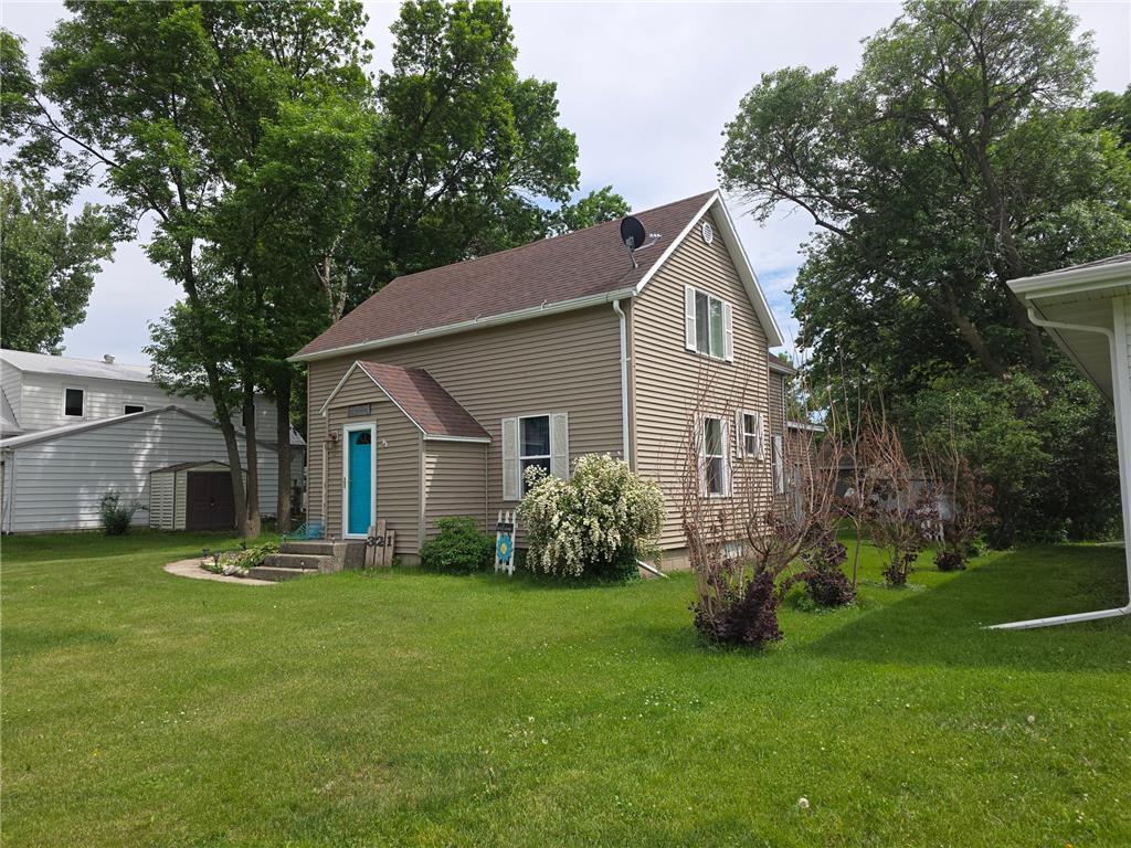 321 Sioux Street Holland MN 56139 7085801 image1