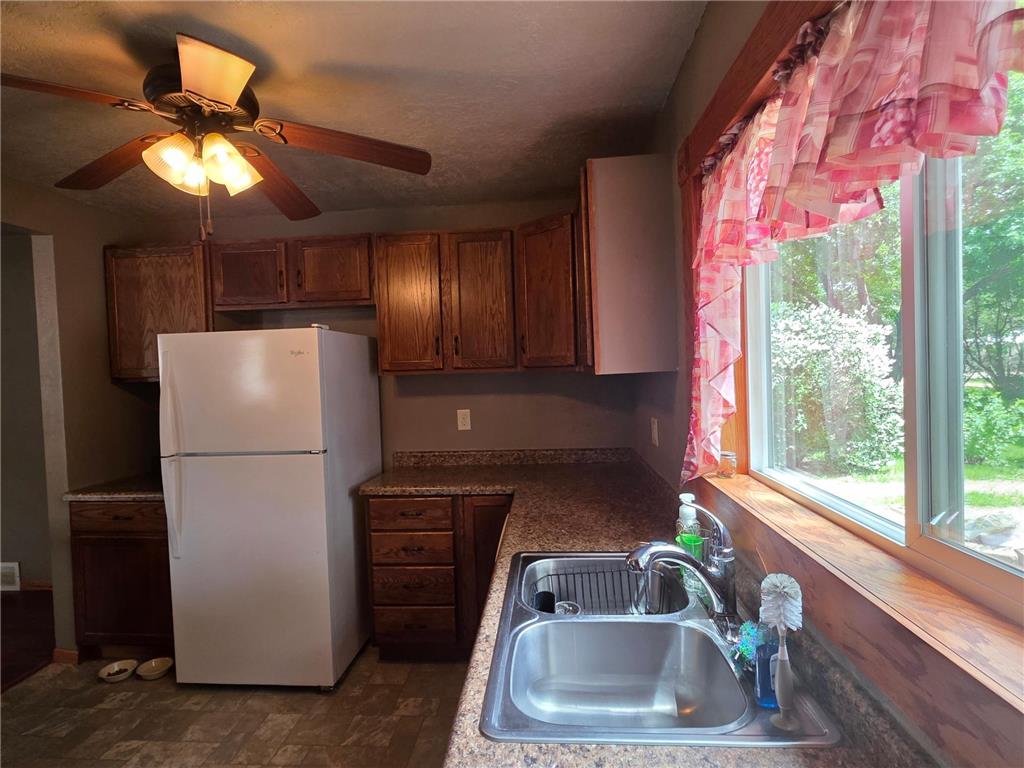 321 Sioux Street Holland MN 56139 7085801 image3