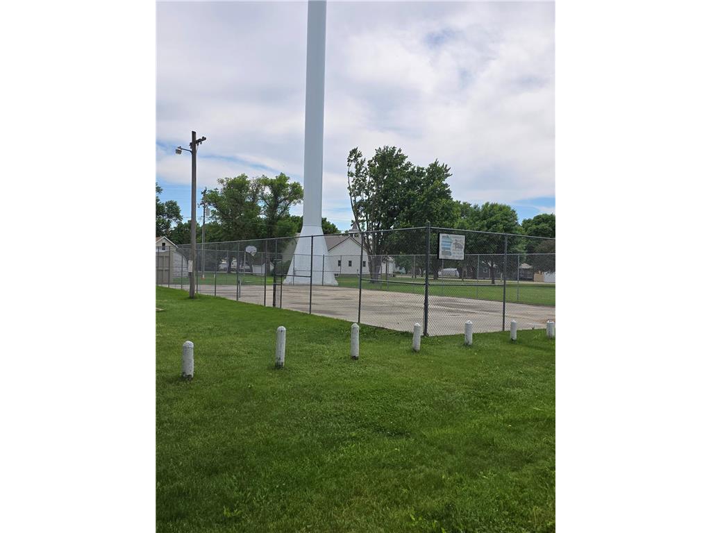 321 Sioux Street Holland MN 56139 7085801 image33