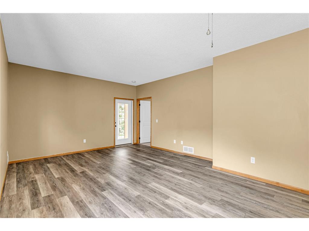 321 Summer Place E Maplewood MN 55117 7065706 image12