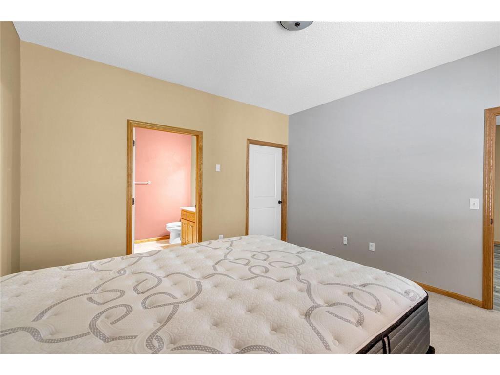 321 Summer Place E Maplewood MN 55117 7065706 image15