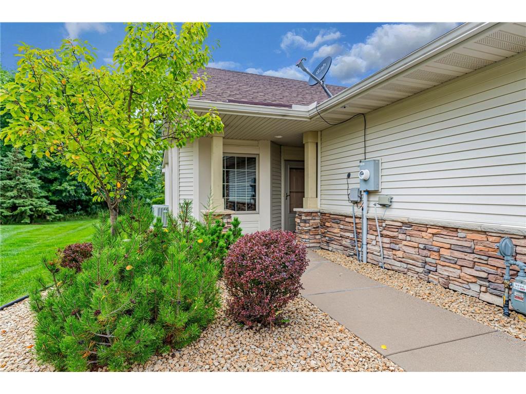 321 Summer Place E Maplewood MN 55117 7065706 image29