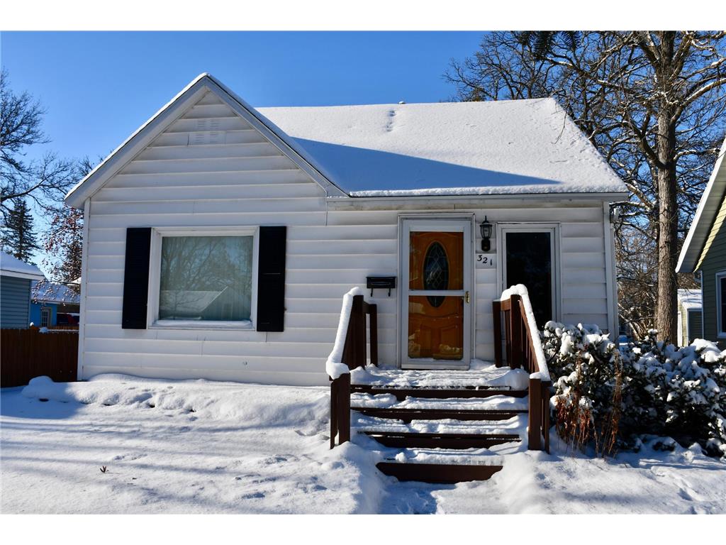 321 Tindolph Avenue N Thief River Falls MN 56701 7000385 image1
