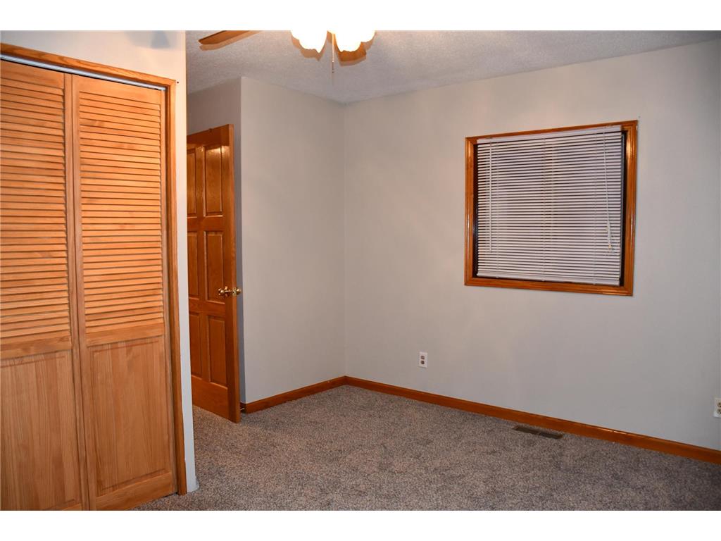 321 Tindolph Avenue N Thief River Falls MN 56701 7102783 image11