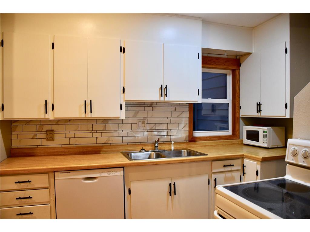 321 Tindolph Avenue N Thief River Falls MN 56701 7102783 image12