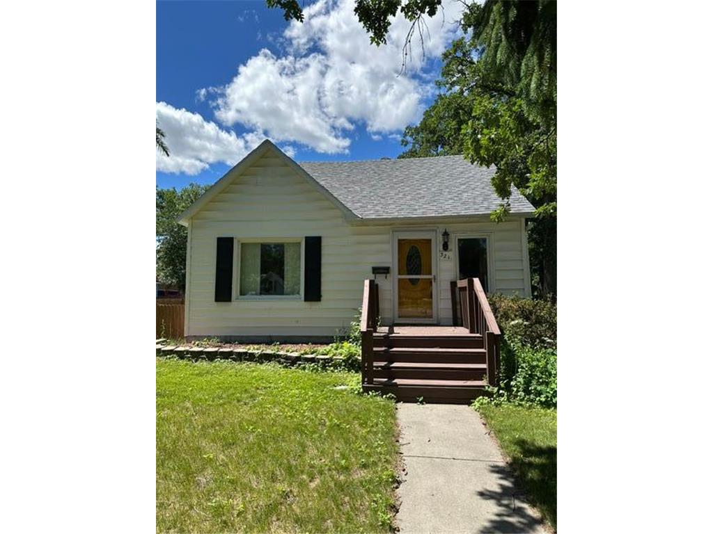 321 Tindolph Avenue N Thief River Falls MN 56701 7102783 image2