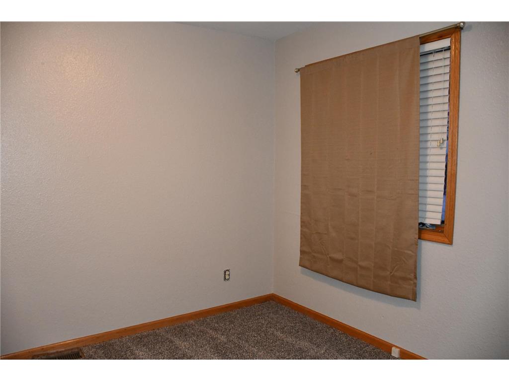 321 Tindolph Avenue N Thief River Falls MN 56701 7102783 image7