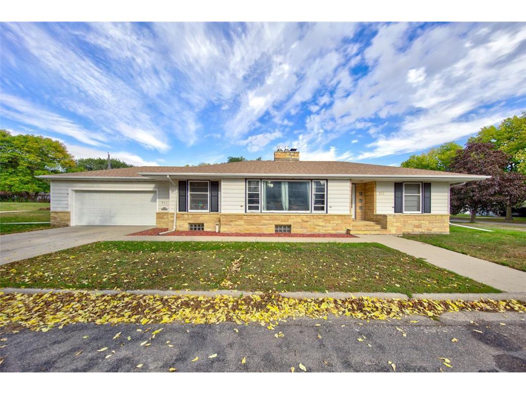 321 W 4th Street, Morton, MN, 56270 MLS 6274400 Edina Realty