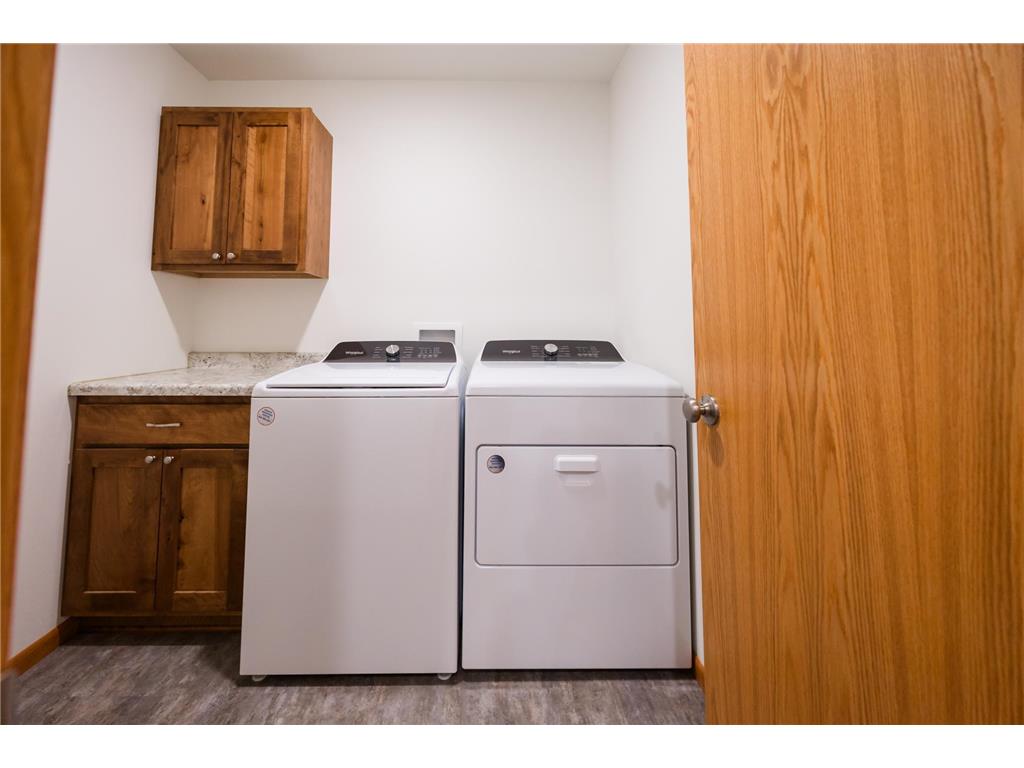 321 W Garfield Avenue Mahnomen MN 56557 7019418 image10