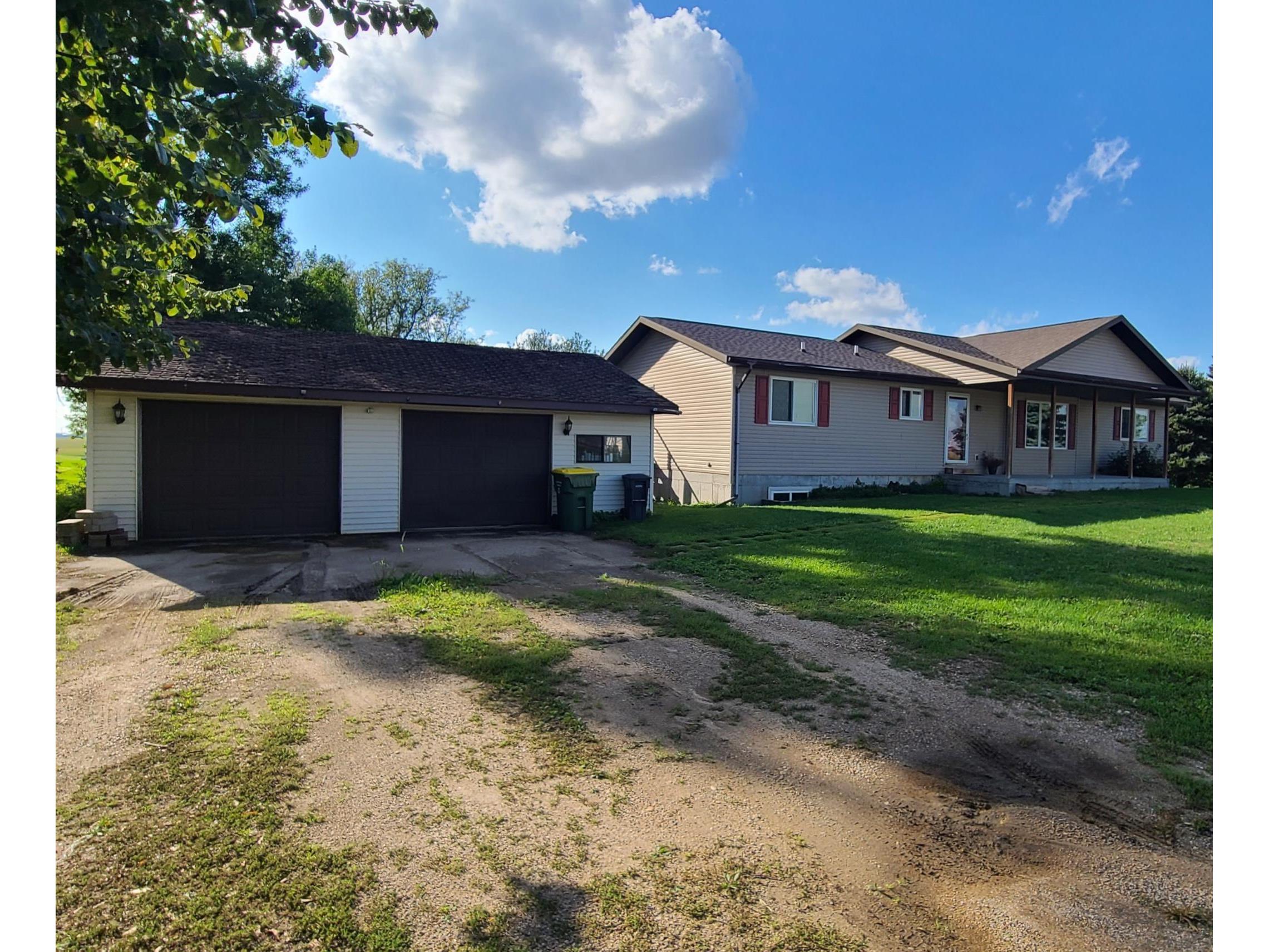 321 West Street N, Woodstock, MN 56186 MLS 6101471 Edina Realty