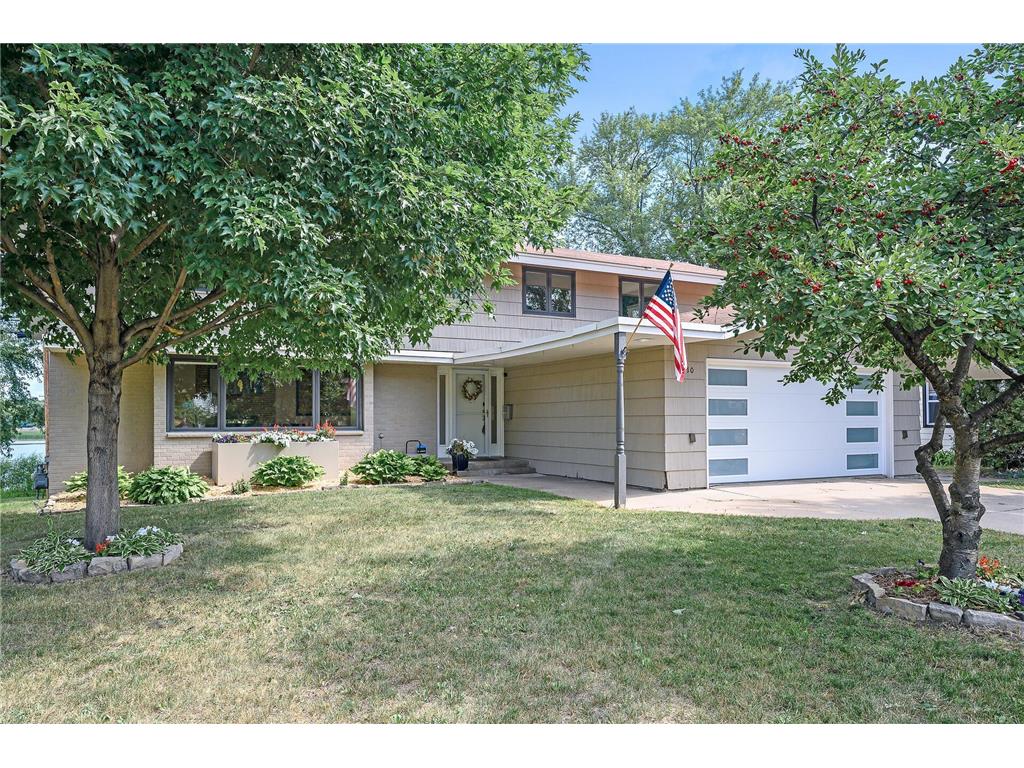 3210 46th Avenue N Robbinsdale MN 55422 - Ryan 6401636 image1