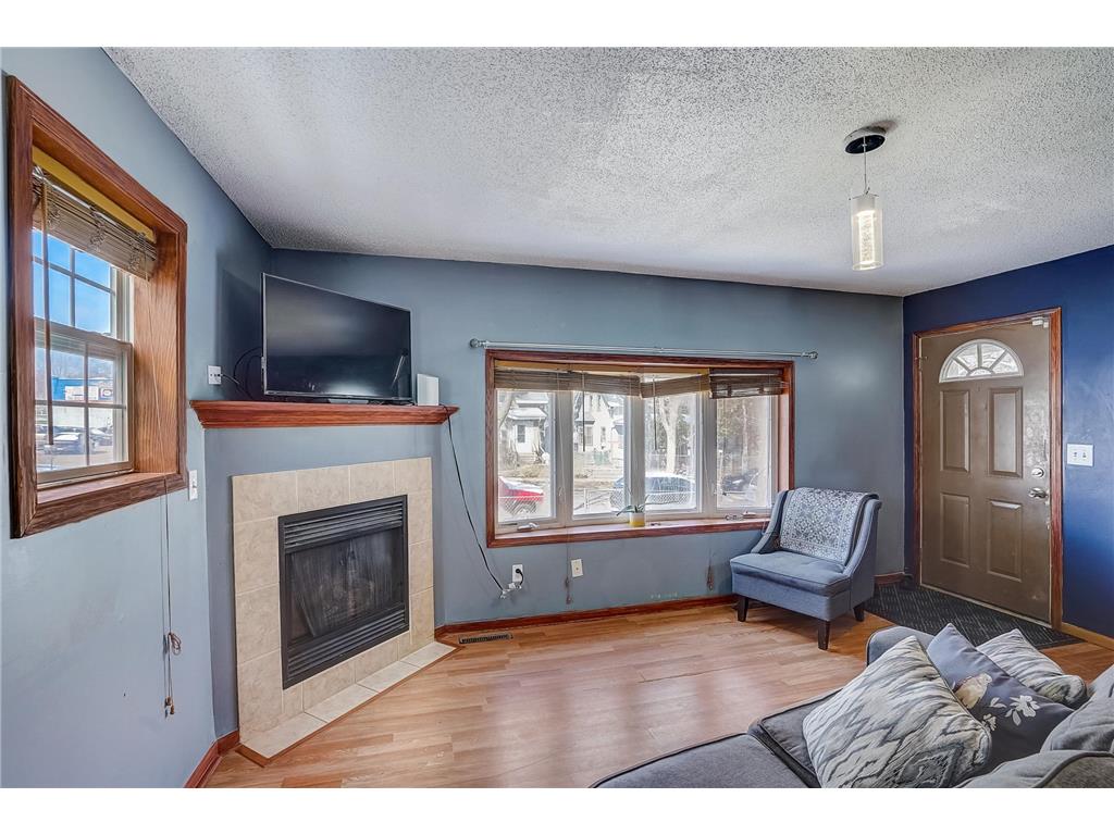 3210 Aldrich Avenue N Minneapolis MN 55412 6373398 image1