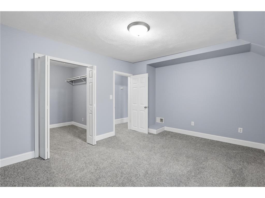 3210 Emerson Avenue N Minneapolis MN 55412 7099796 image16
