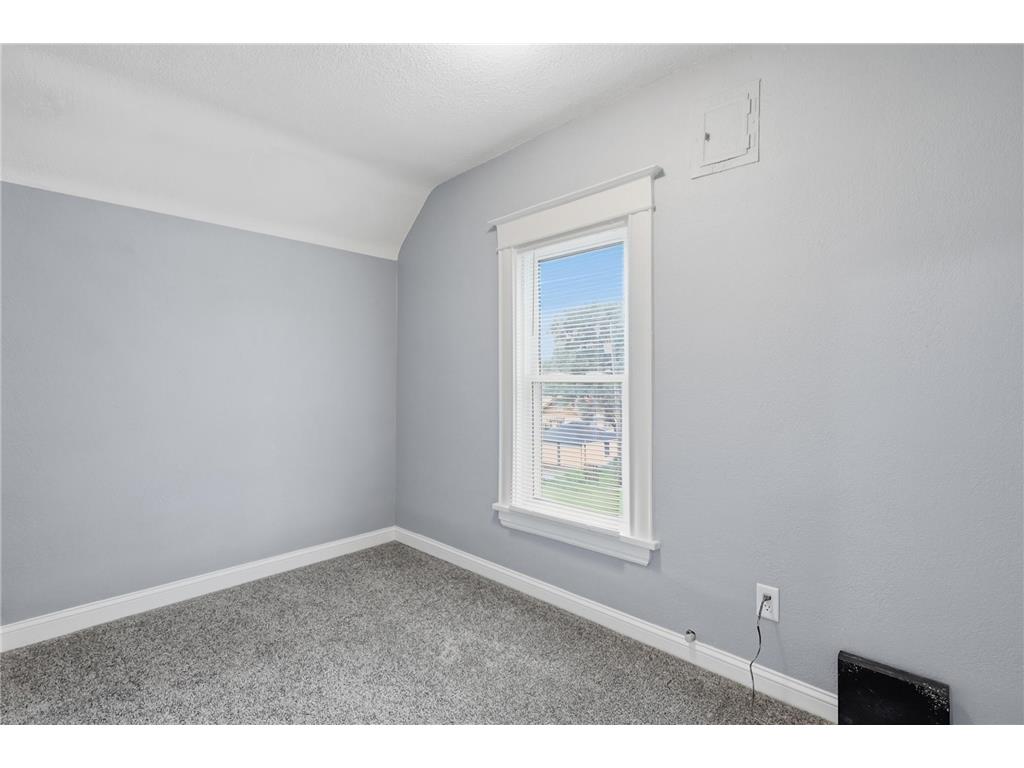 3210 Emerson Avenue N Minneapolis MN 55412 7099796 image22