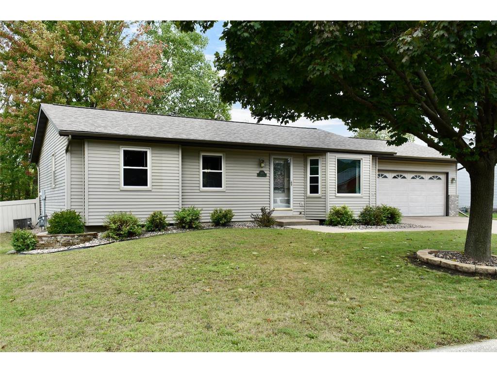3210 S Cedar Avenue Holmen WI 54636 6440261 image1