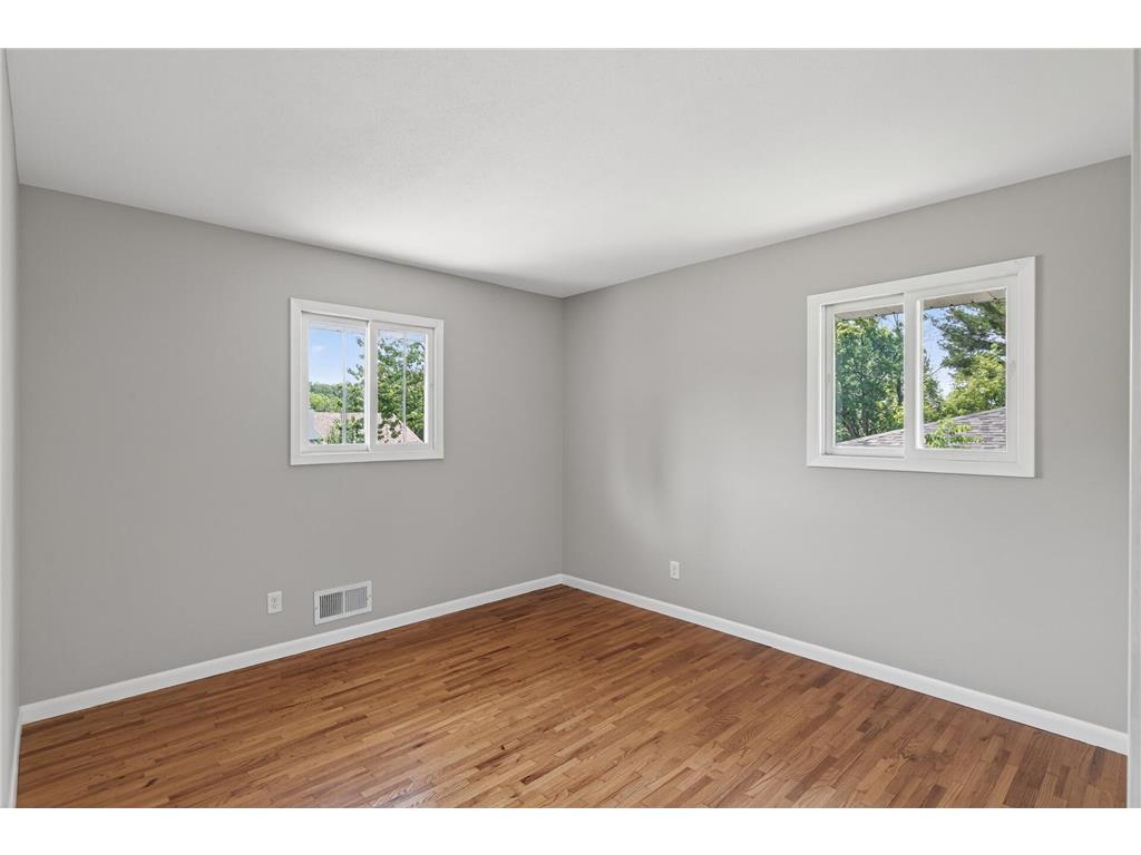 3211 Indiana Avenue N Robbinsdale MN 55422 7084487 image16