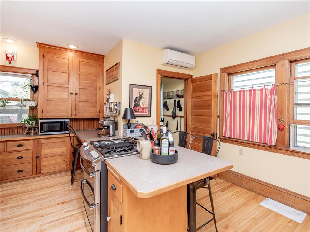 3212 Dupont Avenue S Minneapolis MN 55408 7098857 image14