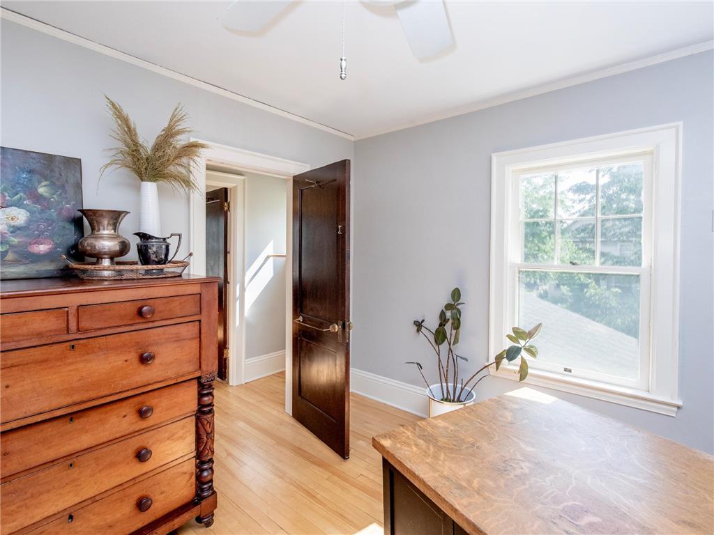 3212 Dupont Avenue S Minneapolis MN 55408 7098857 image23