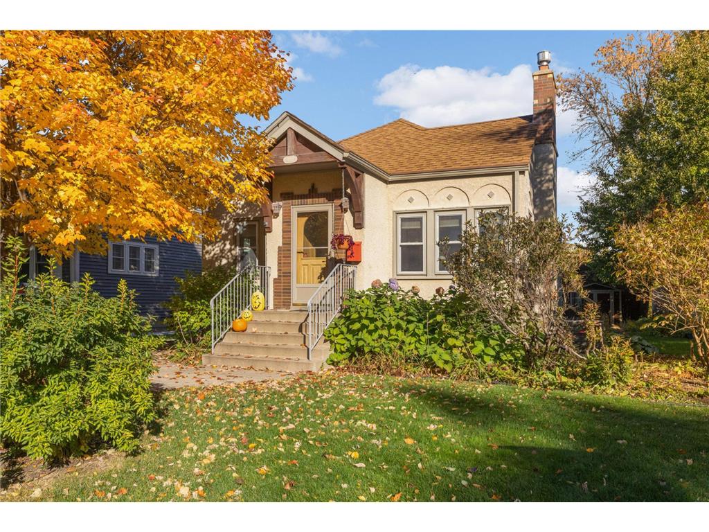 3212 E Minnehaha Parkway Minneapolis MN 55406 7012027 image1