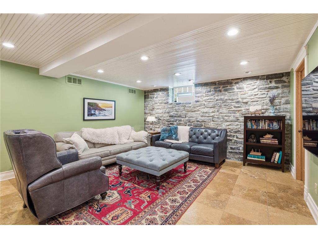 3212 Irving Avenue S Minneapolis MN 55408 7093812 image37