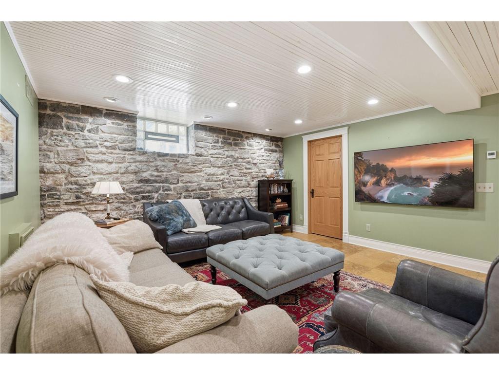 3212 Irving Avenue S Minneapolis MN 55408 7093812 image38