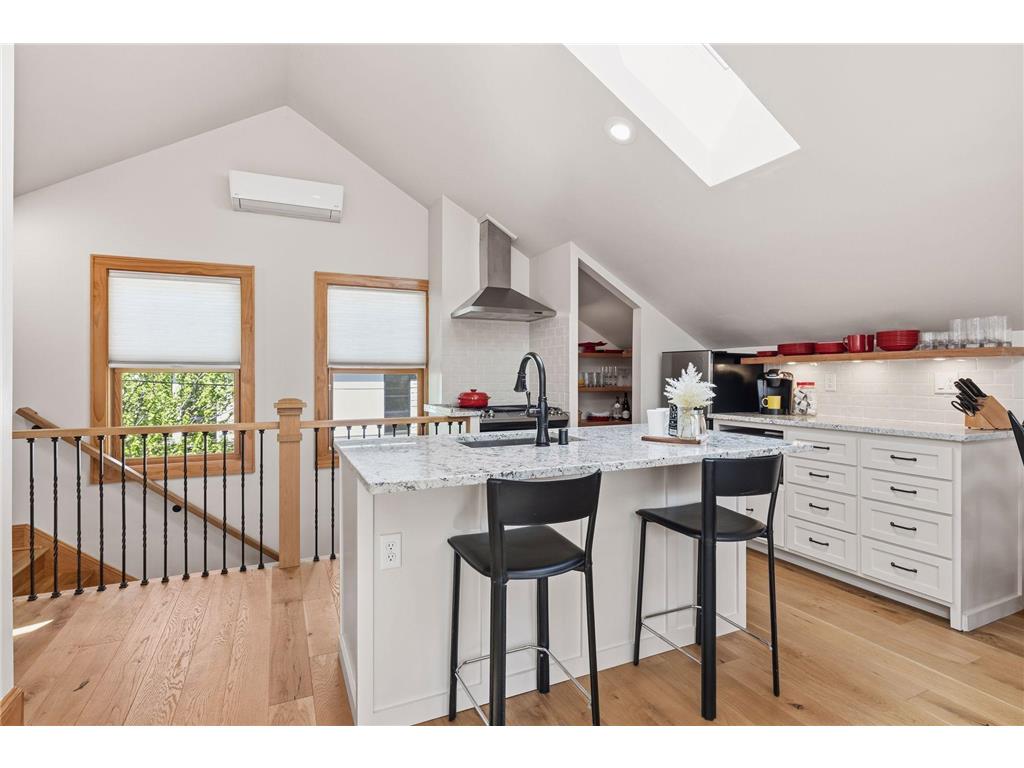 3212 Irving Avenue S Minneapolis MN 55408 7093812 image49