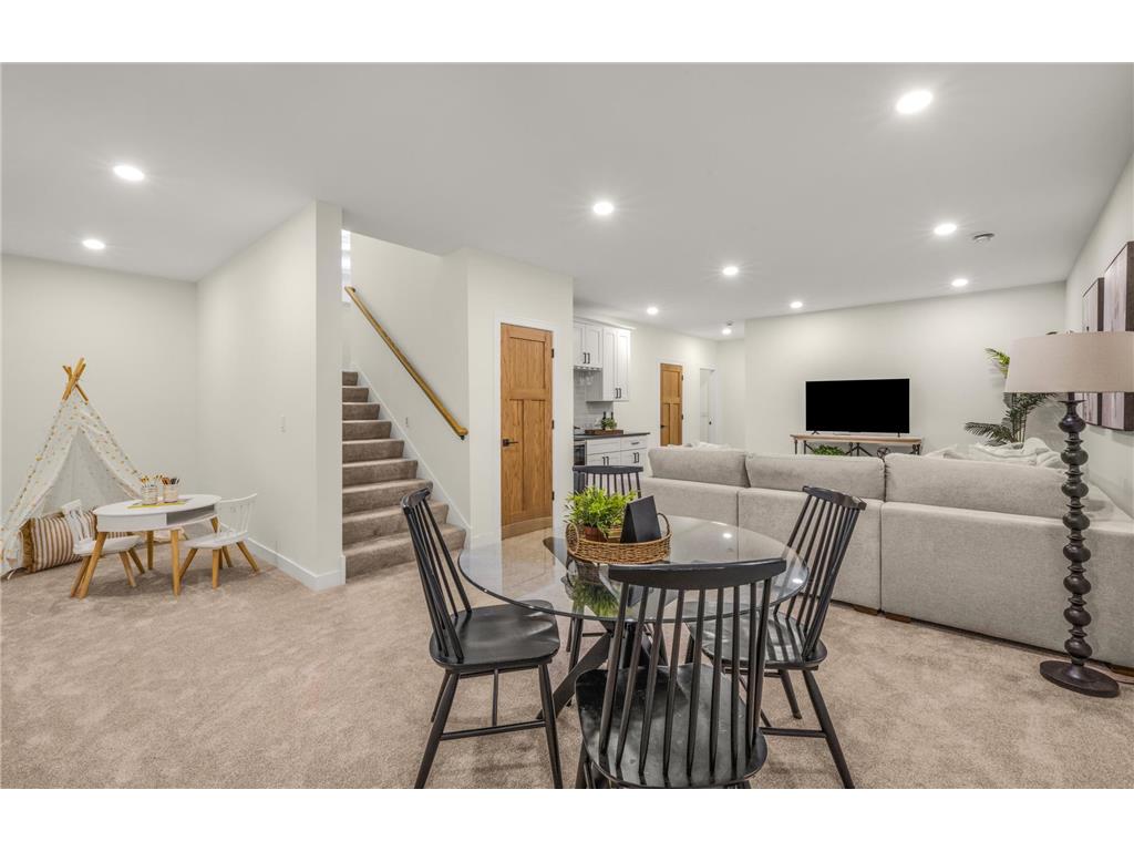 3213 Holmes Avenue S Minneapolis MN 55408 7073826 image22