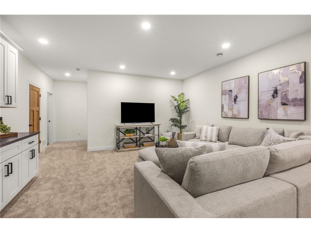 3213 Holmes Avenue S Minneapolis MN 55408 7073826 image24