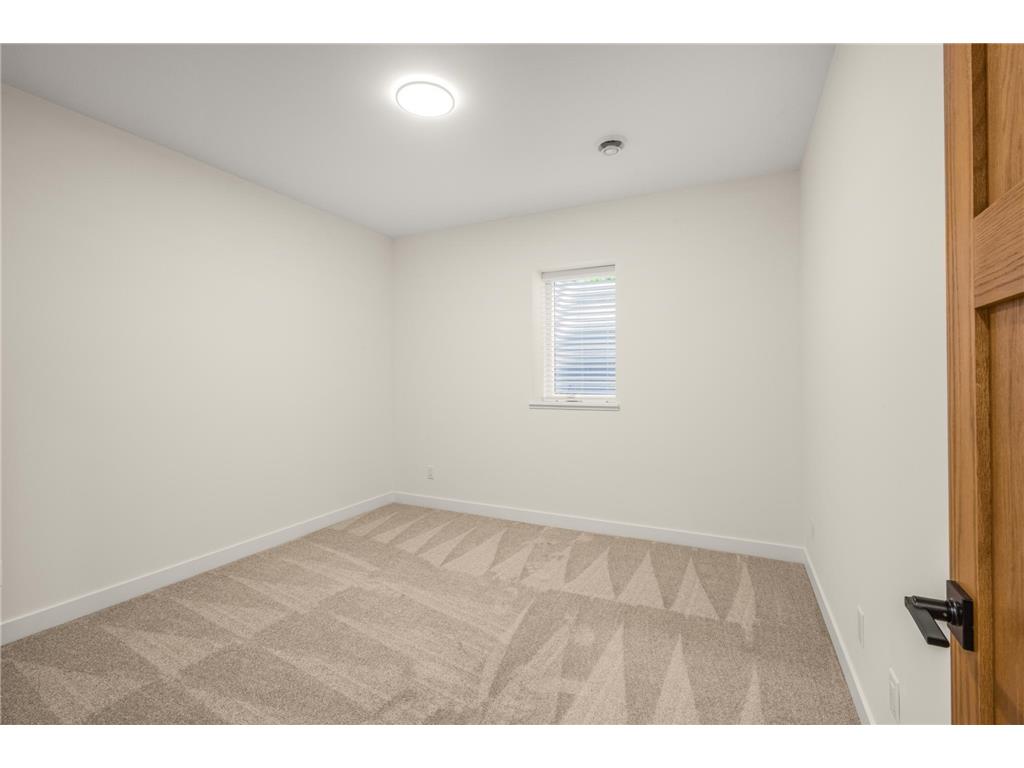 3213 Holmes Avenue S Minneapolis MN 55408 7073826 image28